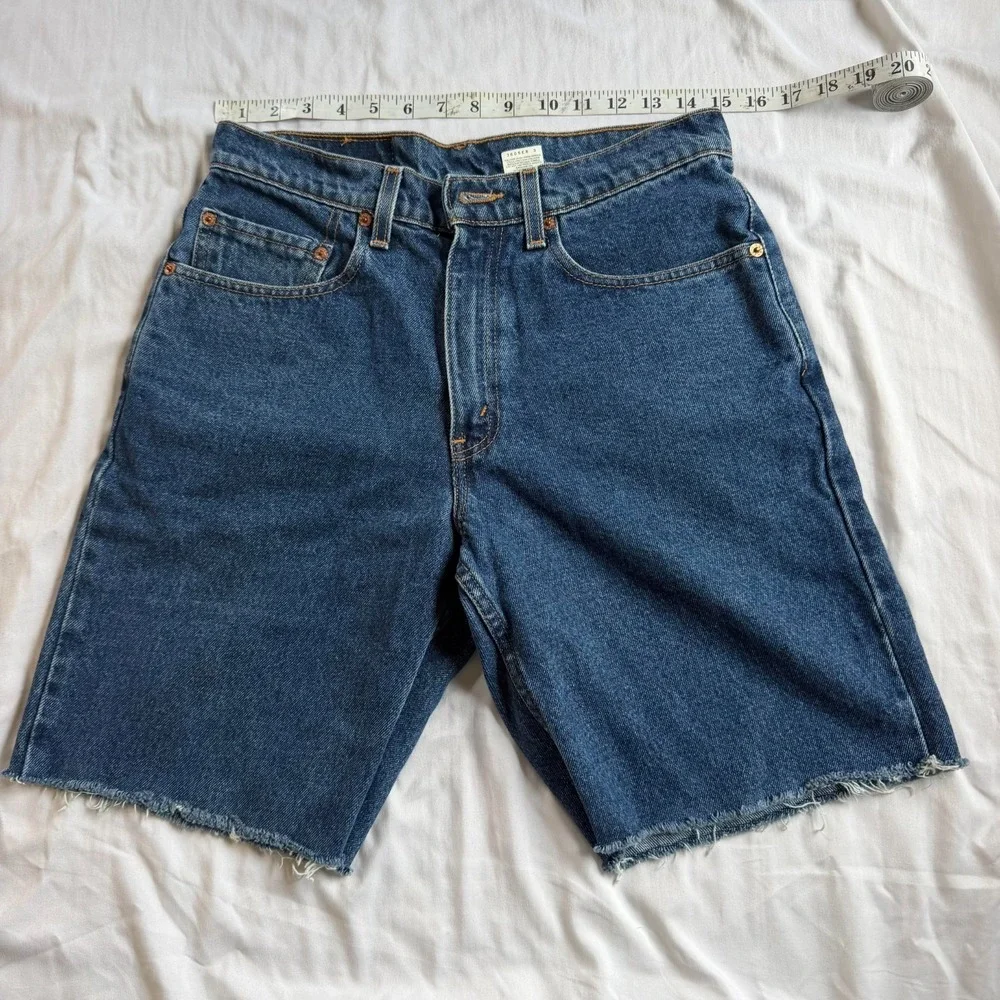 Levi's 550 Relaxed Fit Denim Shorts Mens Size 30 Blue Medium Wash Jorts